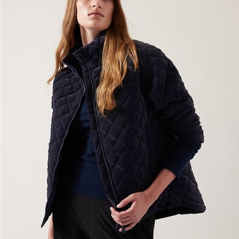 Athleta Whisper Featherless Luxe Quilted Jacket